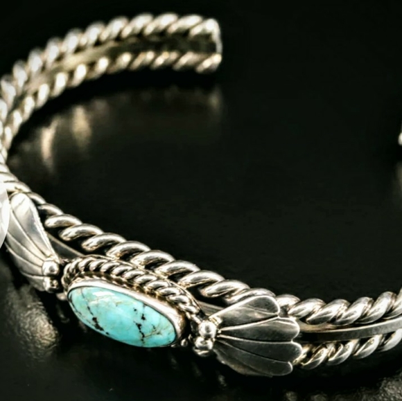 Bracelet Southwestern Style Turquoise Twisted Cuff - Picture 2 of 6